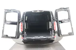 Volkswagen Transporter - photo 21