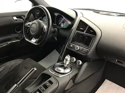 Audi R8 - photo 14
