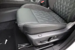 Nissan Qashqai - photo 15