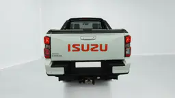 Isuzu D-Max - photo 6