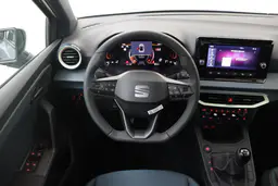 Seat Arona - photo 11
