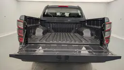 Isuzu D-Max - photo 11