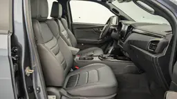 Isuzu D-Max - photo 9