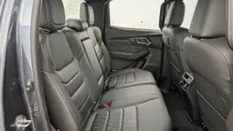 Isuzu D-Max - photo 10