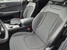 Kia Sportage - photo 11