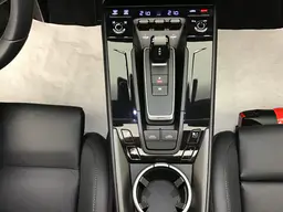 Porsche 992 - photo 20