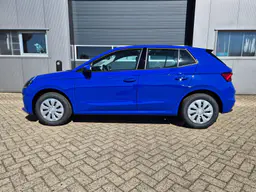 Skoda Fabia - photo 2