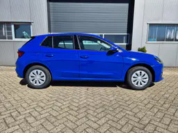Skoda Fabia - photo 6