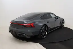 Audi RS e-tron GT - photo 6