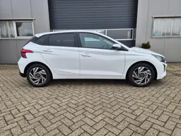 Hyundai i20 - photo 6