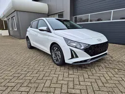 Hyundai i20 - photo 7