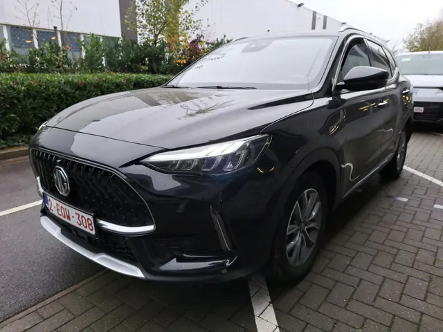 MG HS