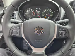 Suzuki S-Cross - photo 15