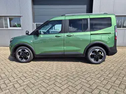 Ford Tourneo - photo 2
