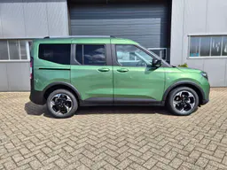 Ford Tourneo - photo 6