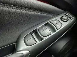 Nissan Juke - photo 14