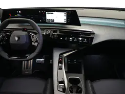 Peugeot E-3008 - photo 7
