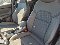 Nissan Juke - photo 11