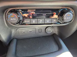 Nissan Juke - photo 22
