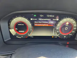 Nissan Juke - photo 17
