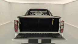 Isuzu D-Max - photo 11