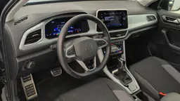 Volkswagen T-Roc - photo 15