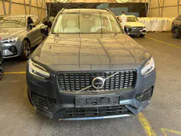 Volvo XC90 - photo 2
