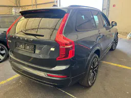 Volvo XC90 - photo 4