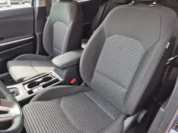 Kia Xceed - photo 12