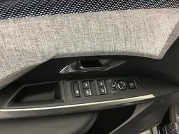 Peugeot 5008 - photo 9