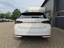 Skoda Octavia - photo 4