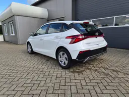 Hyundai i20 - photo 3