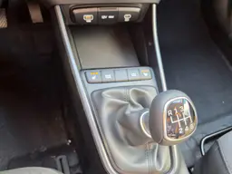 Hyundai i20 - photo 22