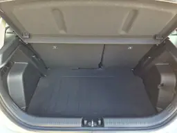 Hyundai i20 - photo 9