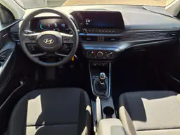 Hyundai i20 - photo 10