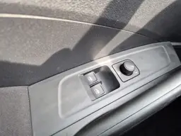 Skoda Fabia - photo 13