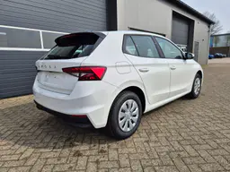 Skoda Fabia - photo 3