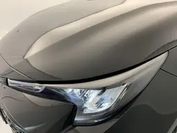Toyota Corolla Touring Sports - photo 24