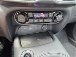 Nissan Juke - photo 20