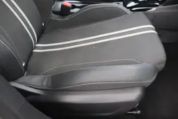 Opel Corsa - photo 16