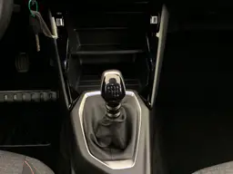 Peugeot 2008 - photo 17