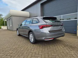 Skoda Octavia - photo 3