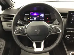 Renault Clio - photo 12