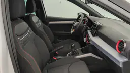 Seat Arona - photo 9
