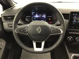 Renault Clio - photo 12