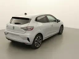 Renault Clio - photo 2