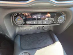 Nissan Juke - photo 22