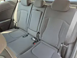 Kia Sportage - photo 22