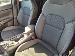 Nissan Juke - photo 12