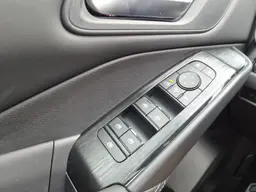 Nissan Qashqai - photo 15